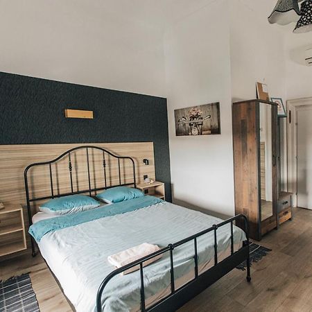 Palmers Apartments And Rooms Zagreb Bagian luar foto