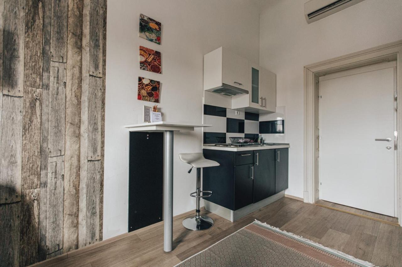 Palmers Apartments And Rooms Zagreb Bagian luar foto