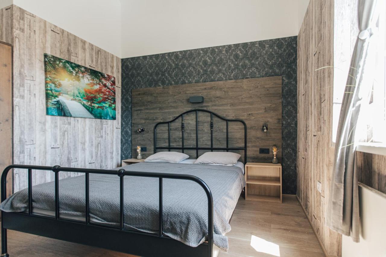 Palmers Apartments And Rooms Zagreb Bagian luar foto